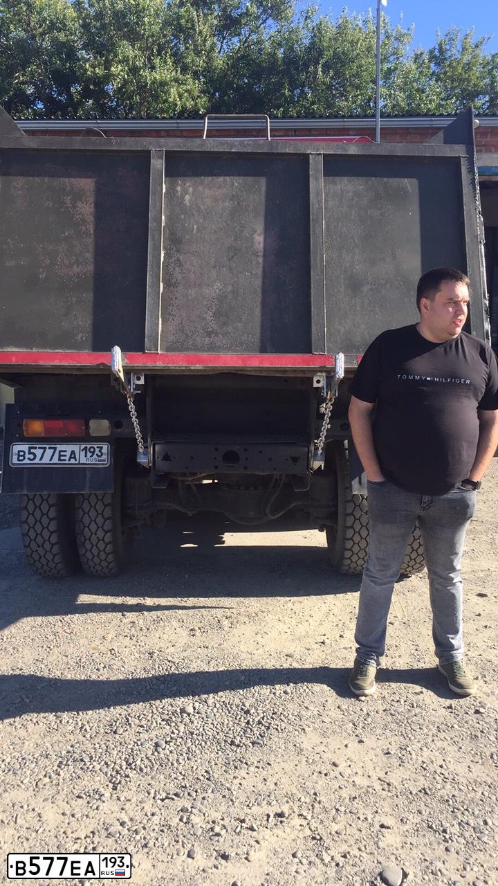 Фото автомобиля KAMAZ 55111 /6X4/, 1994 — госномер В577ЕА193. Цвет: ЗЕЛЕНЫЙ