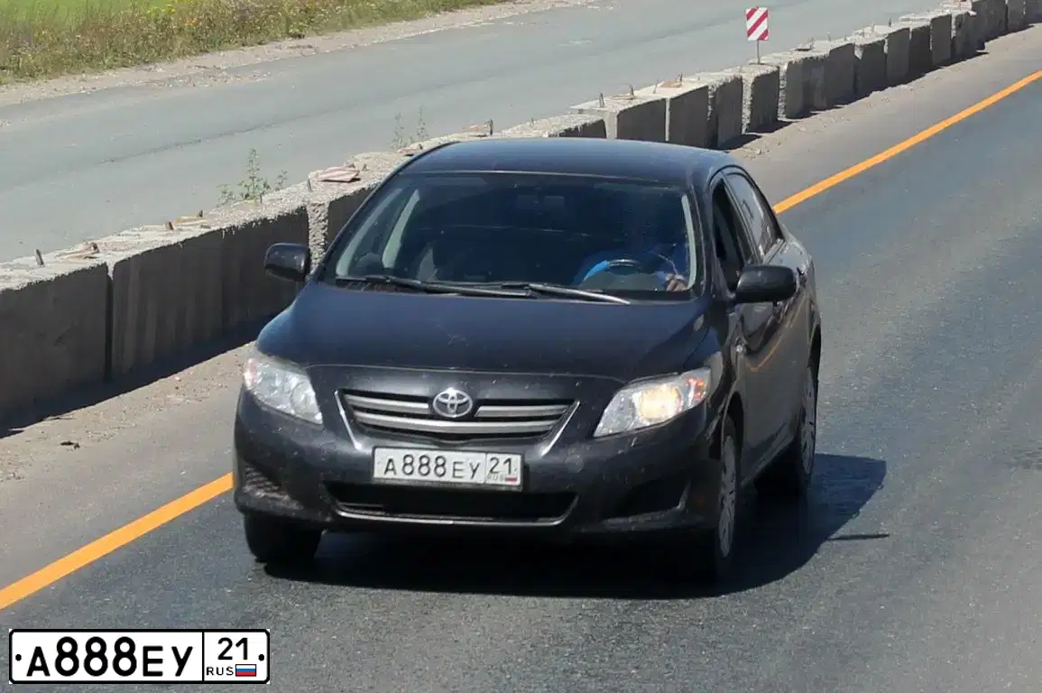 Фото автомобиля TOYOTA COROLLA, 2008 — госномер Т239ХВ152. Цвет: ЧЕРНЫЙ