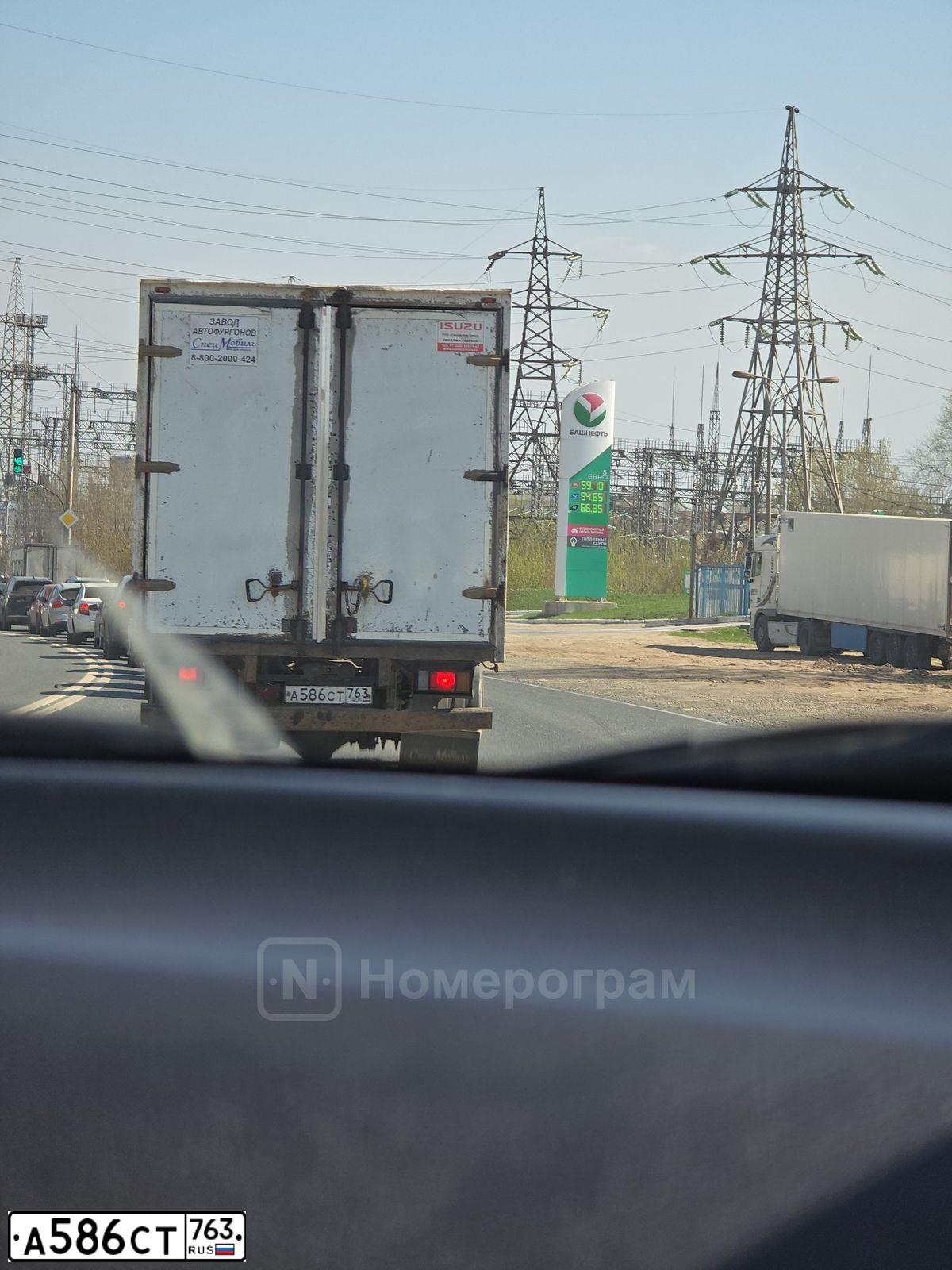 Фото автомобиля ISUZU NQR, 2019 — госномер А586СТ763. Цвет: Белый