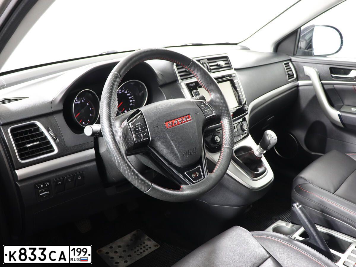Фото автомобиля RENAULT MEGANE, 2014 — госномер К833СА199. Цвет: ЧЕРНЫЙ