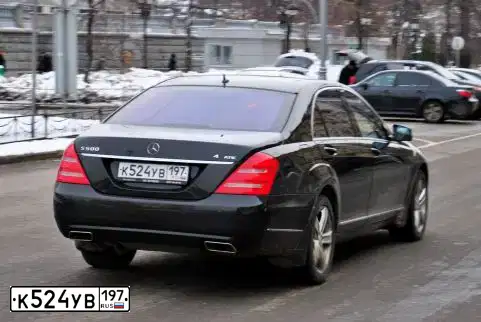 Фото автомобиля MERCEDES S-KLASSE, 2009 — госномер А714МР97. Цвет: ЧЕРНЫЙ