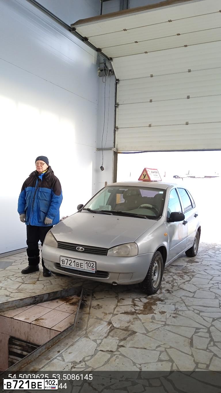Фото автомобиля LADA 1118 KALINA, 2008 — госномер В721ВЕ102. Цвет: СЕРЕБРИСТЫЙ