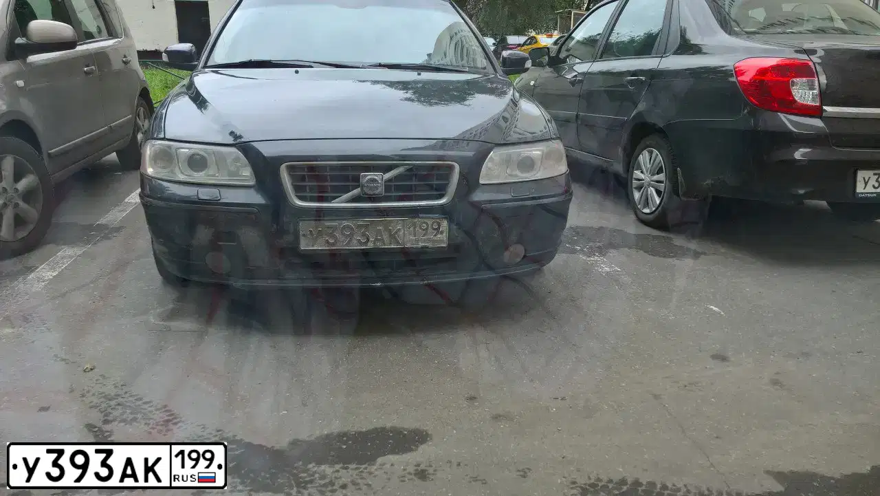 Фото автомобиля VOLVO S60, 2007 — госномер У393АК199. Цвет: ЧЕРНЫЙ