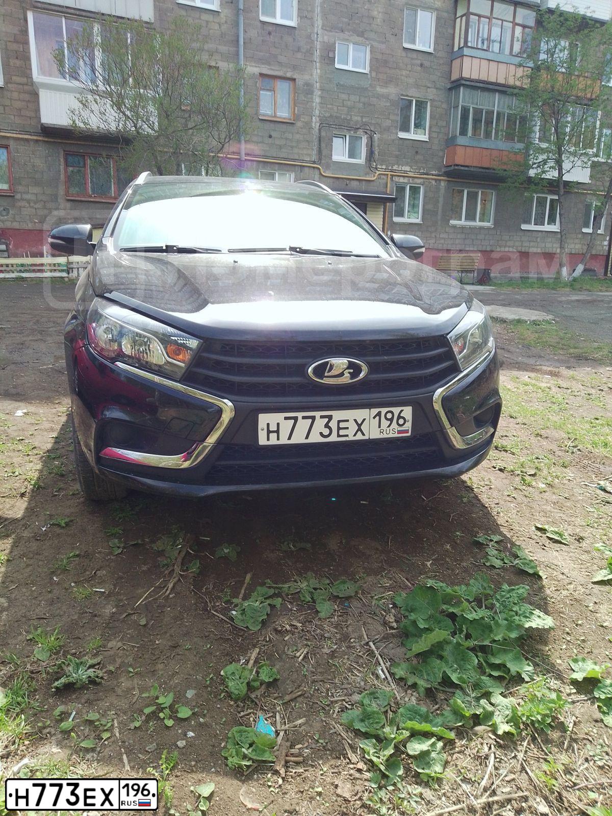 Фото автомобиля LADA VESTA, 2020 — госномер Х343ЕМ196. Цвет: ЧЕРНЫЙ