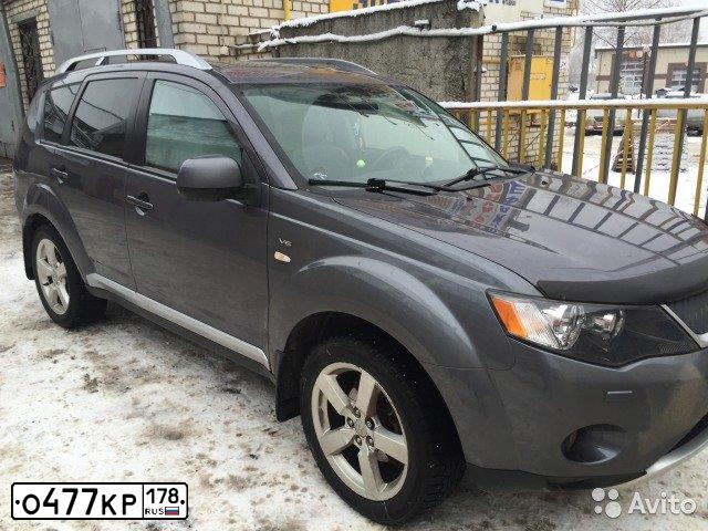Фото автомобиля MITSUBISHI OUTLANDER, 2008 — госномер Р112ОК32. Цвет: СЕРЫЙ