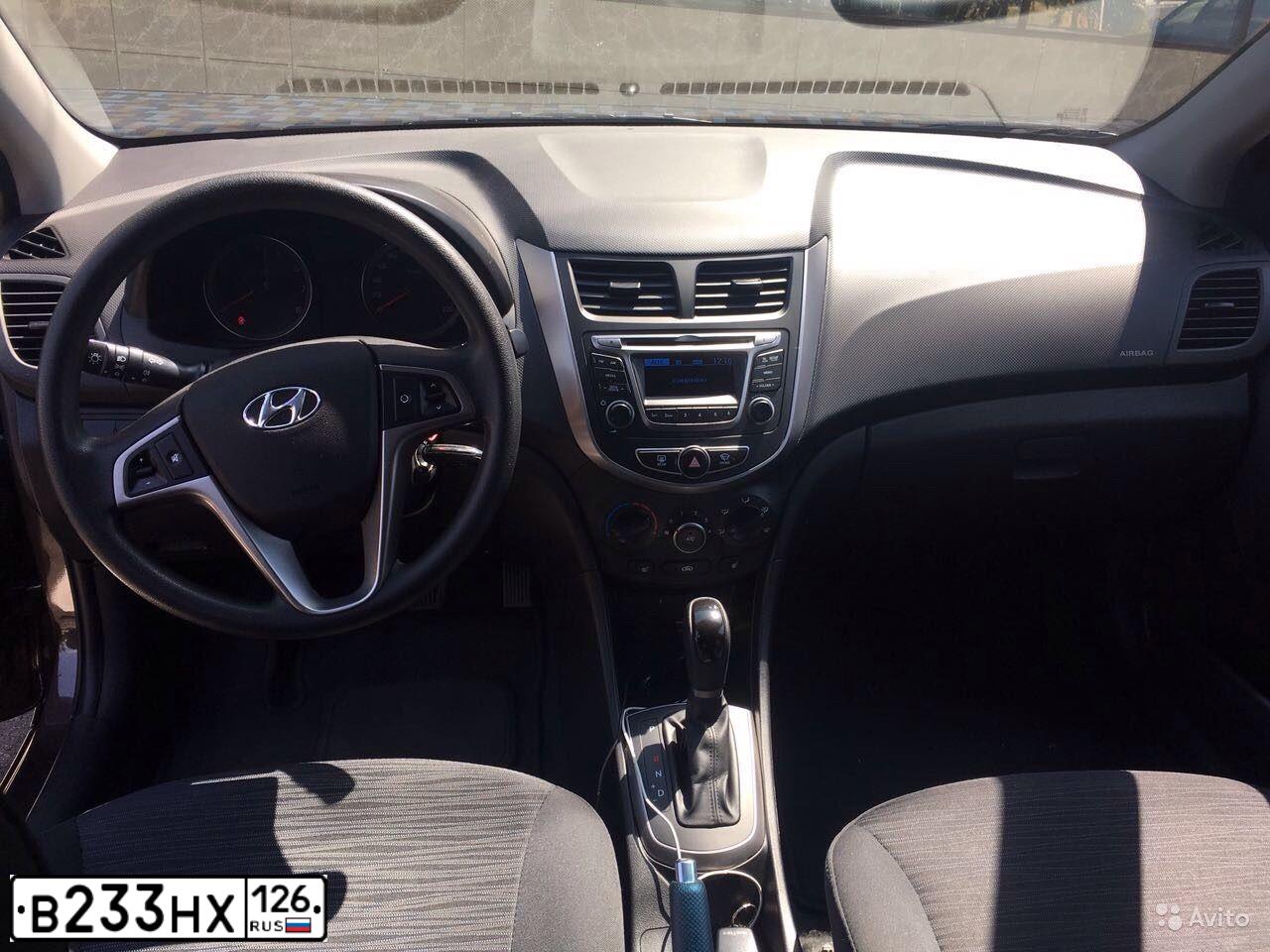 Фото автомобиля HYUNDAI SOLARIS, 2015 — госномер А751РМ126. Цвет: КОРИЧНЕВЫЙ
