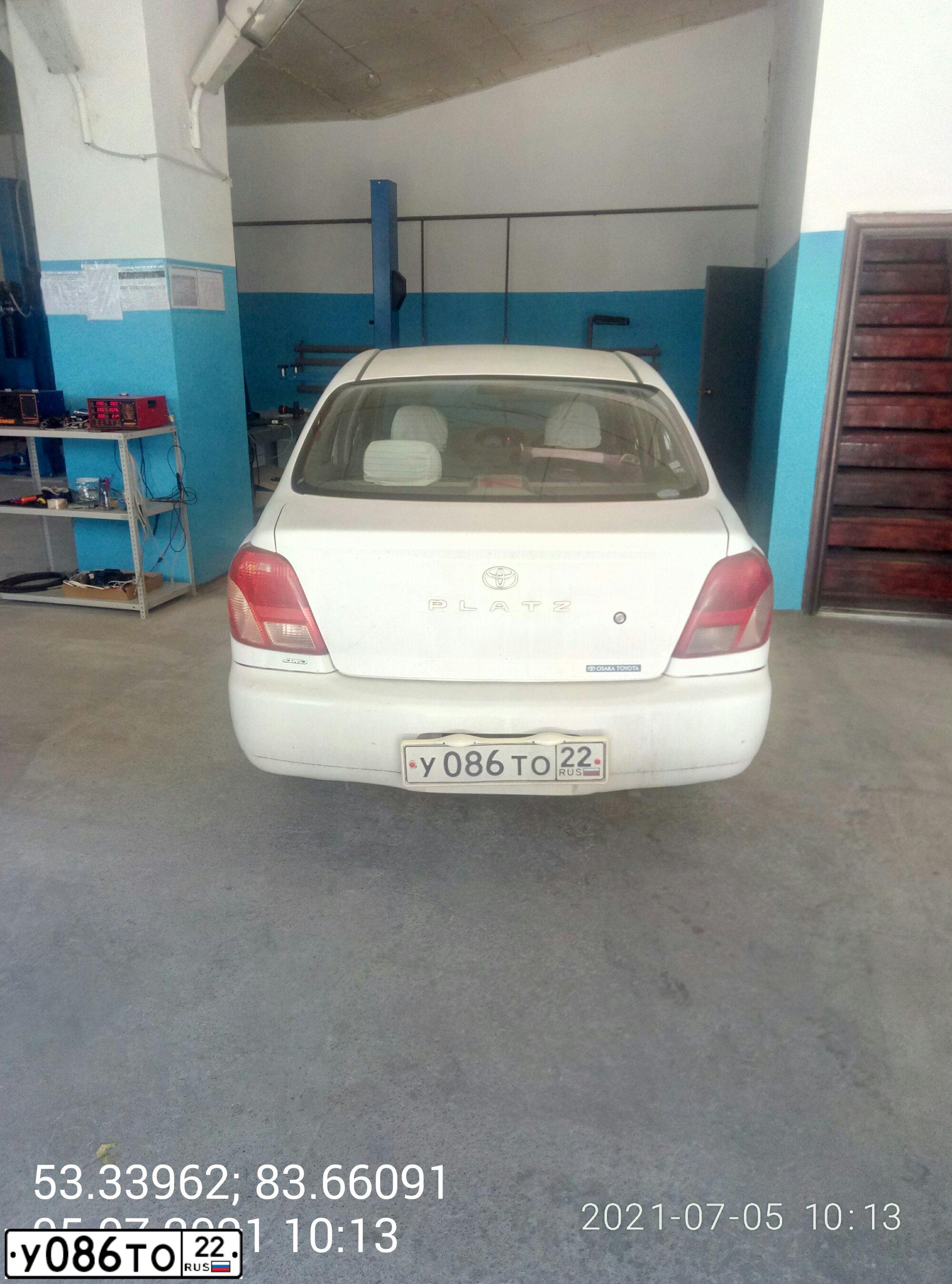 Фото автомобиля TOYOTA PLATZ, 2002 — госномер К384ВТ122