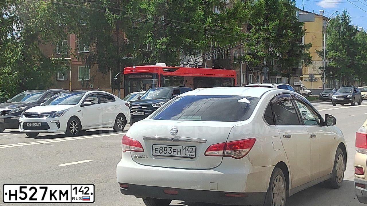 Фото автомобиля KIA RIO, 2019 — госномер Р063РК142