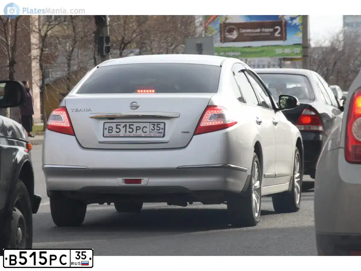 Фото автомобиля NISSAN TEANA, 2011 — госномер В515РС35. Цвет: Серебристый