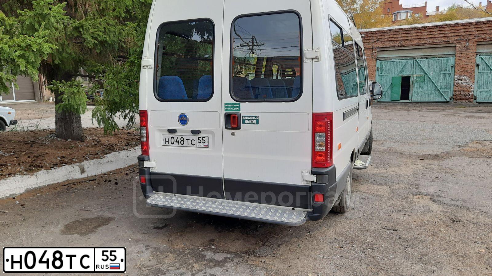Фото автомобиля FIAT DUCATO, 2009 — госномер В527ВА190. Цвет: Белый