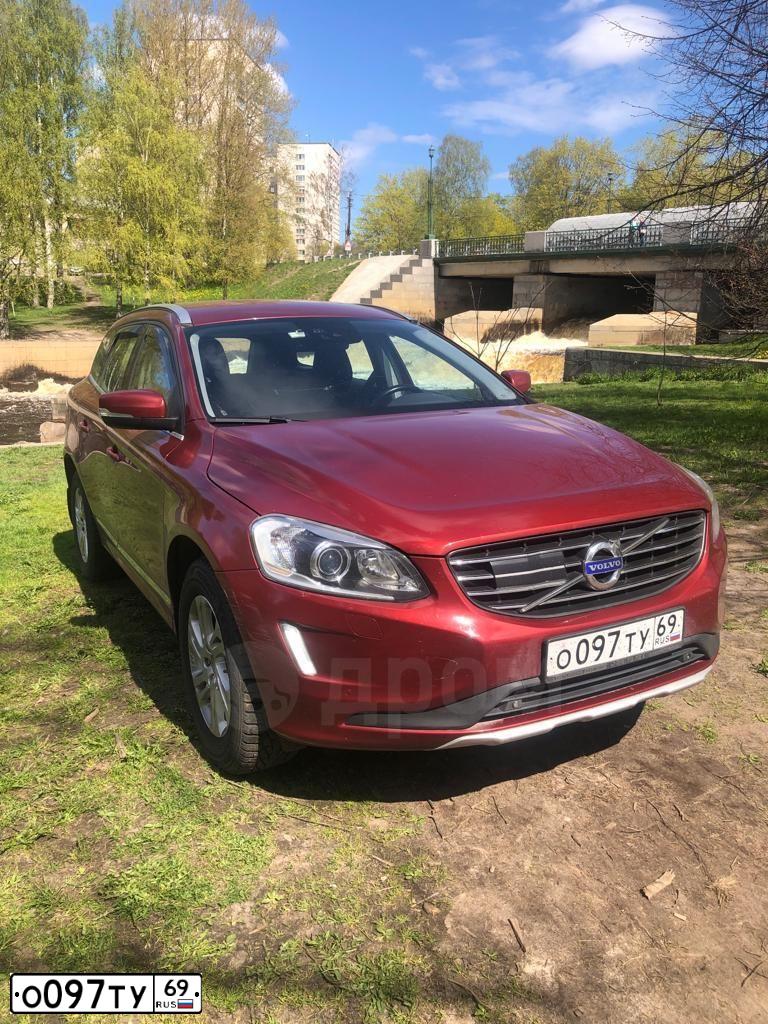 Фото автомобиля VOLVO XC60, 2013 — госномер Х737ОА98. Цвет: Красный