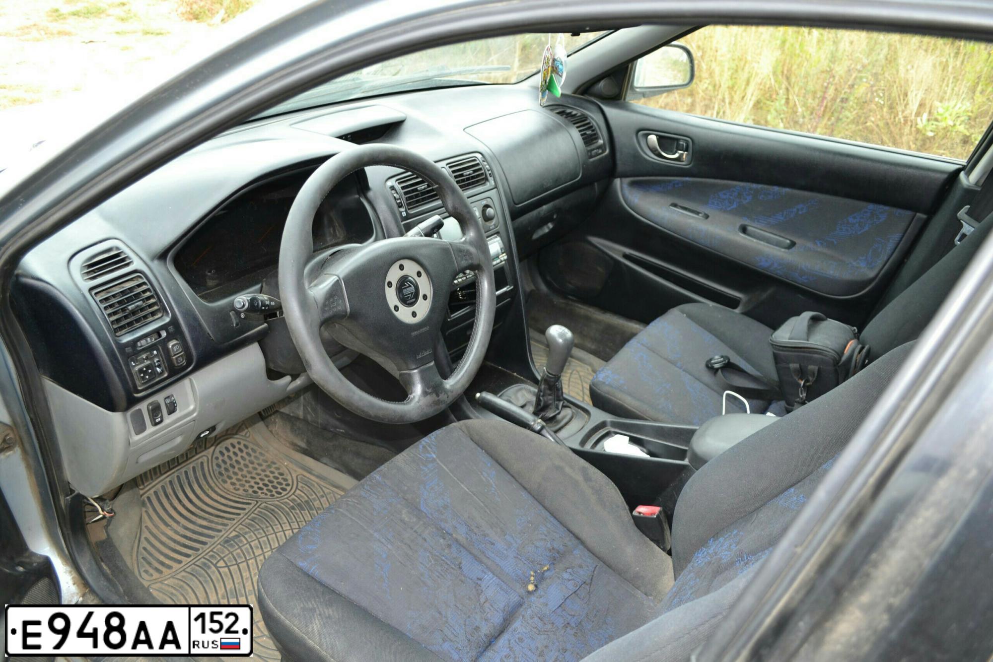 Фото автомобиля MITSUBISHI GALANT, 2000 — госномер М057ТО33