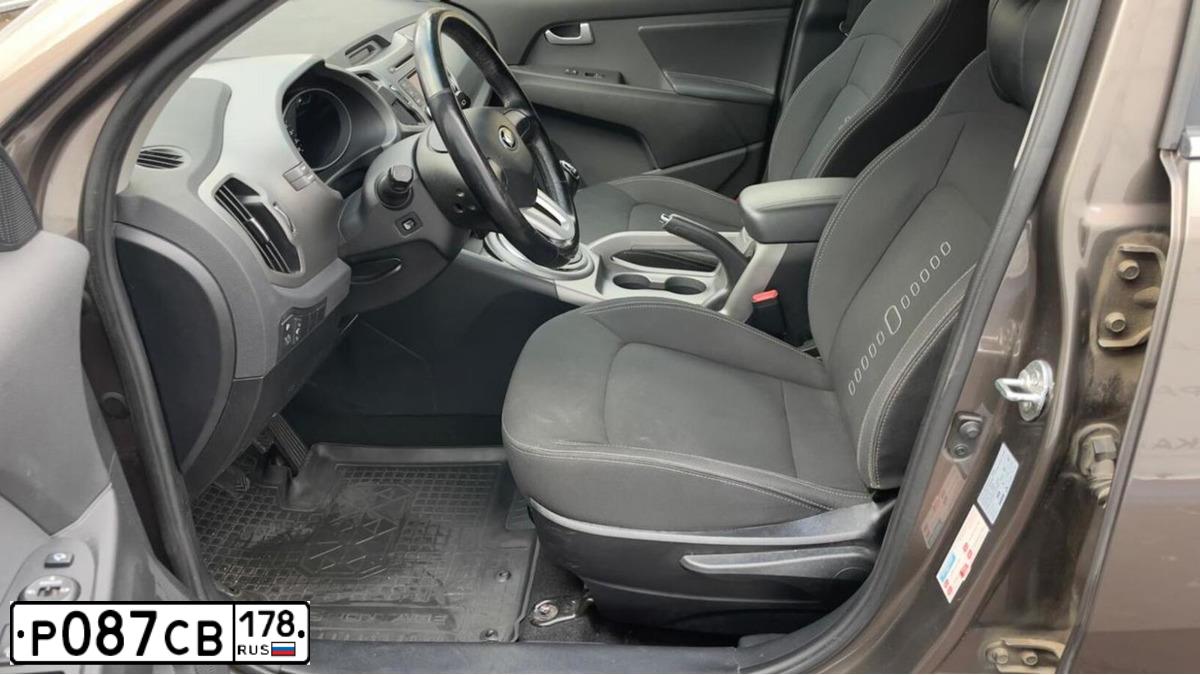 Фото автомобиля KIA SPORTAGE, 2014 — госномер М337ВА57. Цвет: Коричневый