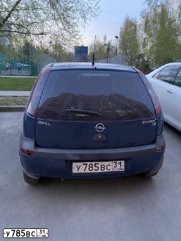 Фото автомобиля OPEL CORSA, 2002 — госномер М682ТР797. Цвет: синий
