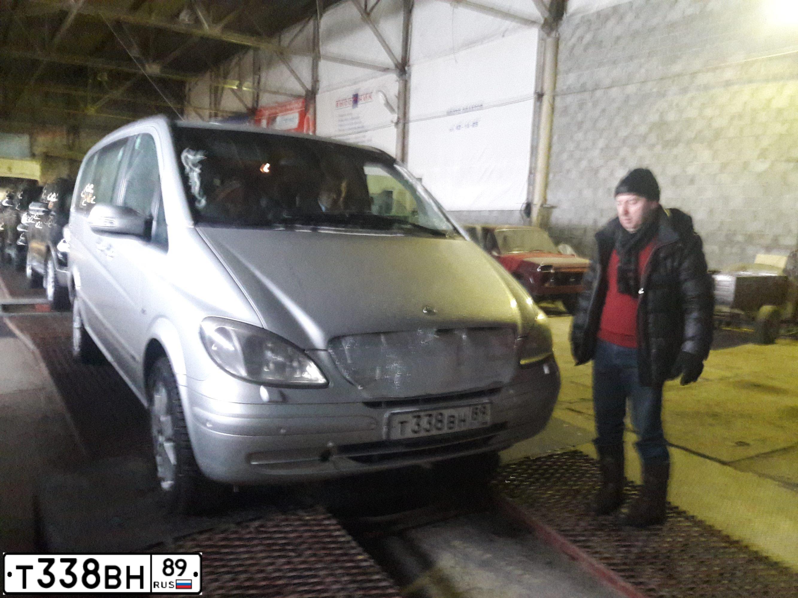 Фото автомобиля МЕРСЕДЕС-БЕНЦ VIANO 3.5, 2007 — госномер Е323ТН156. Цвет: серебристый