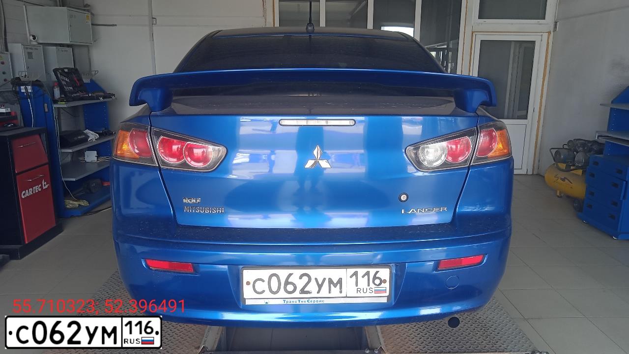 Фото автомобиля MITSUBISHI LANCER, 2010 — госномер А019УТ18. Цвет: синий