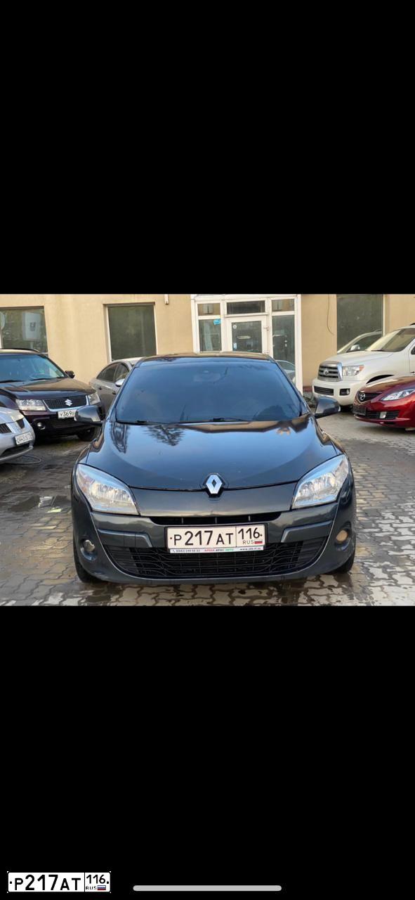 Фото автомобиля RENAULT MEGANE, 2011 — госномер Р217АТ116. Цвет: ТЕМНО-СЕРЫЙ