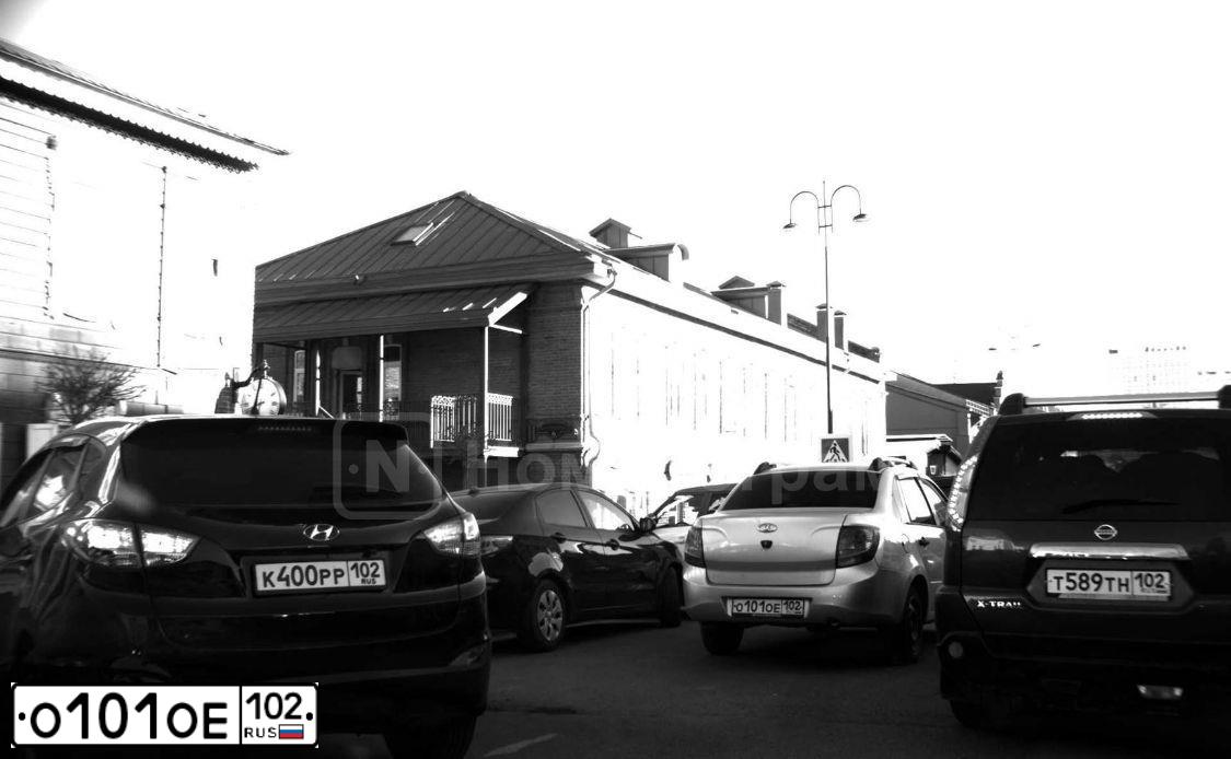 Фото автомобиля MITSUBISHI LANCER, 2006 — госномер У908ВР102. Цвет: Серебристый