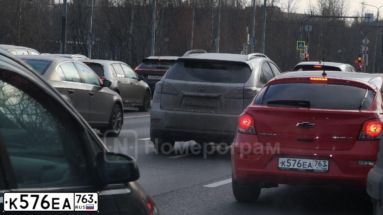 Фото автомобиля CHEVROLET CRUZE, 2012 — госномер К576ЕА763. Цвет: КРАСНЫЙ