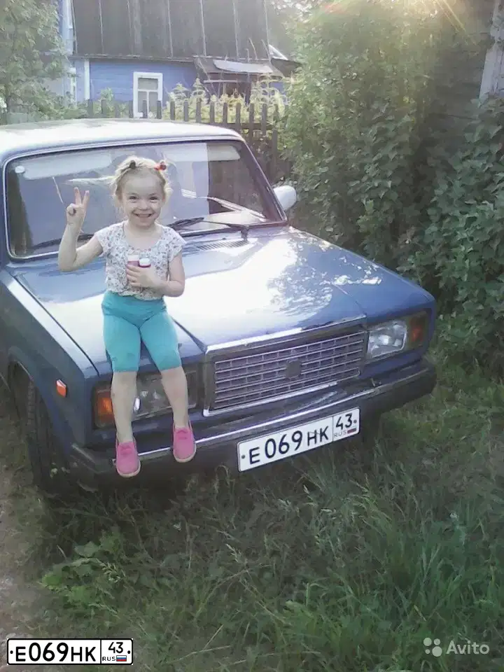 Фото автомобиля LADA 2107 LADA, 2007 — госномер Е069НК43. Цвет: синий
