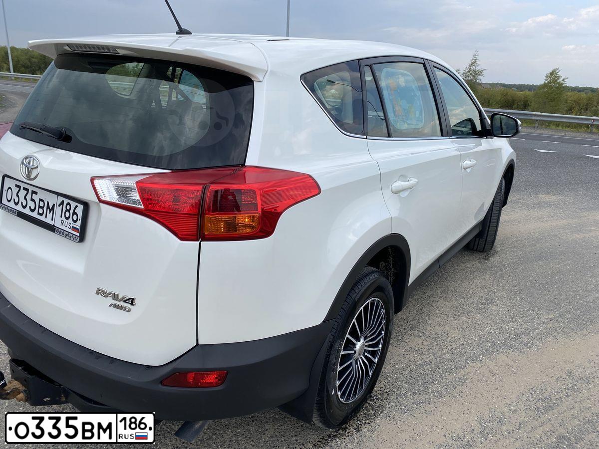 Фото автомобиля VAZ LADA GRANTA 219170, 2021 — госномер Т272НТ790. Цвет: Серебристо-Серый Металлик