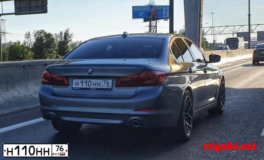 Фото автомобиля GAZ 3302 GAZEL, 2004 — госномер Н110НН76. Цвет: СНЕЖНО-БЕЛЫЙ