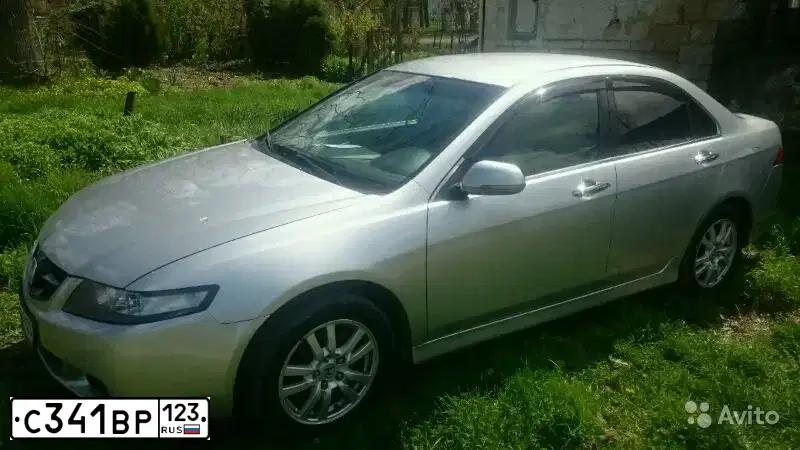 Фото автомобиля HONDA ACCORD, 2007 — госномер М056НМ82. Цвет: СЕРЕБРИСТЫЙ