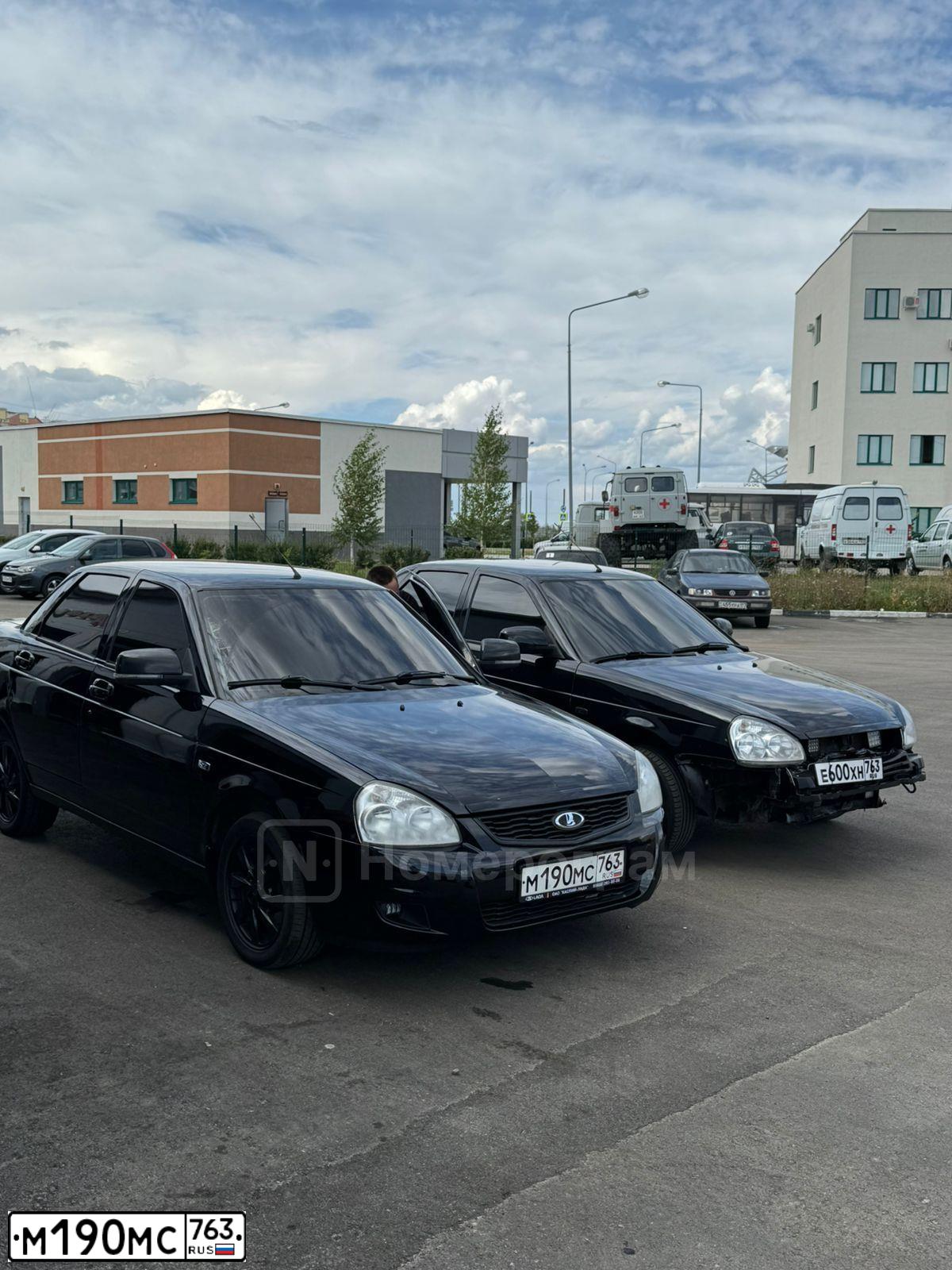 Фото автомобиля LADA 2170 PRIORA, 2009 — госномер М190МС763. Цвет: СИНЕ-ЧЕРНЫЙ