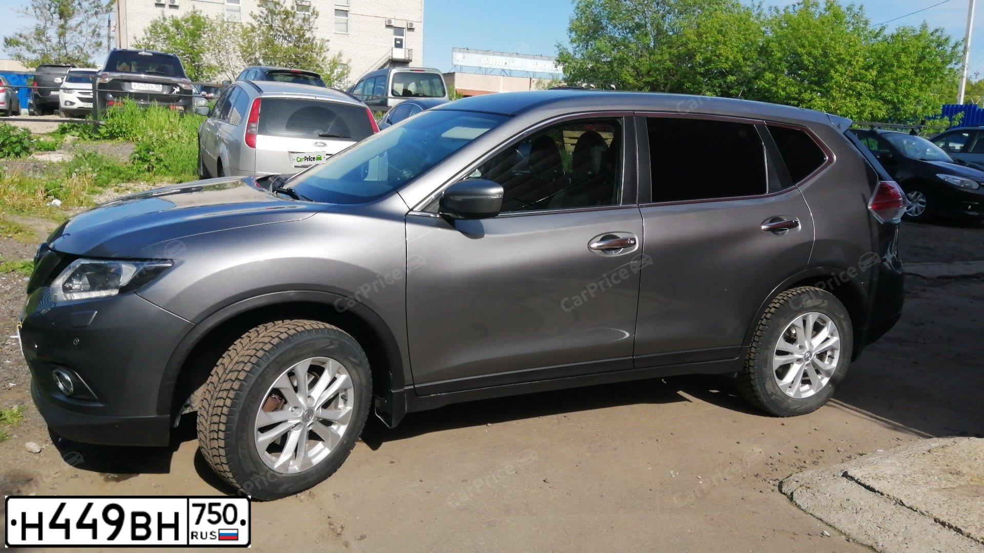 Фото автомобиля NISSAN X-TRAIL, 2015 — госномер А606СО790. Цвет: Серый