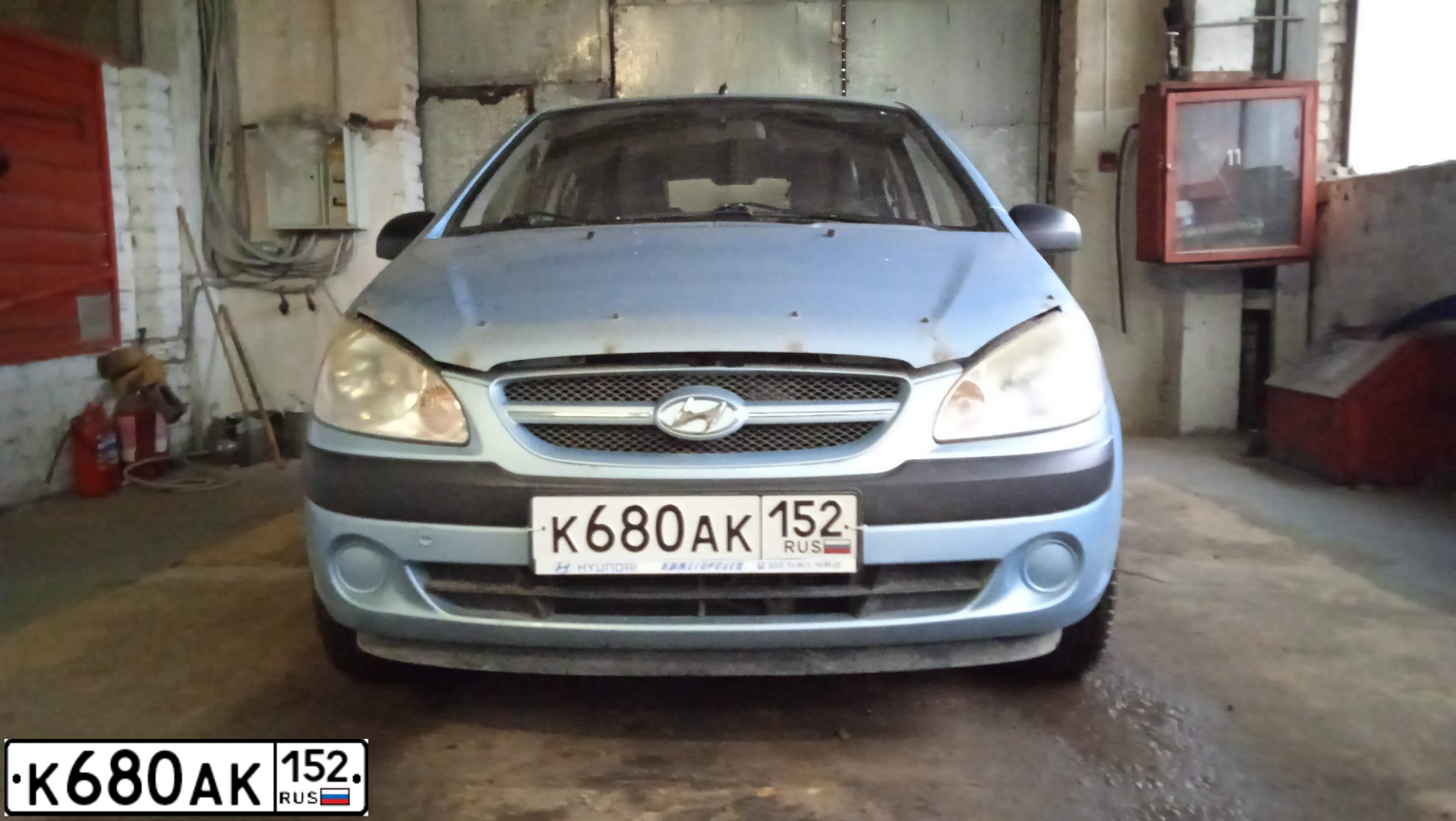 Фото автомобиля ХЬЮНДЭЙГЕТЦ, 2006 — госномер К680АК152. Цвет: СВЕТЛО-ГОЛУБОЙ