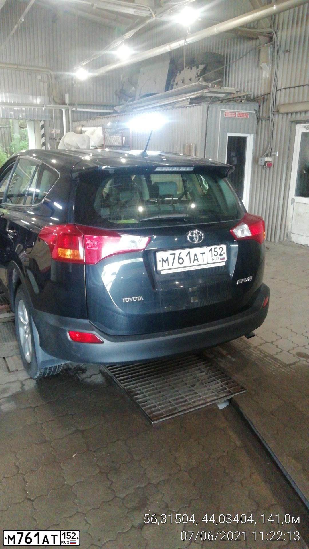 Фото автомобиля TOYOTA RAV4, 2013 — госномер М761АТ152. Цвет: ЧЕРНЫЙ