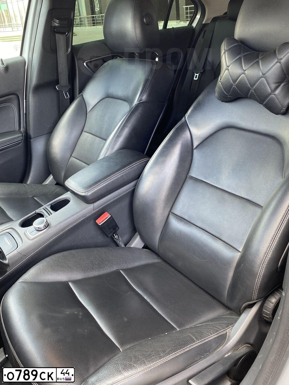 Фото автомобиля MERCEDES A-KLASSE, 2013 — госномер Р878СВ154. Цвет: СЕРЫЙ