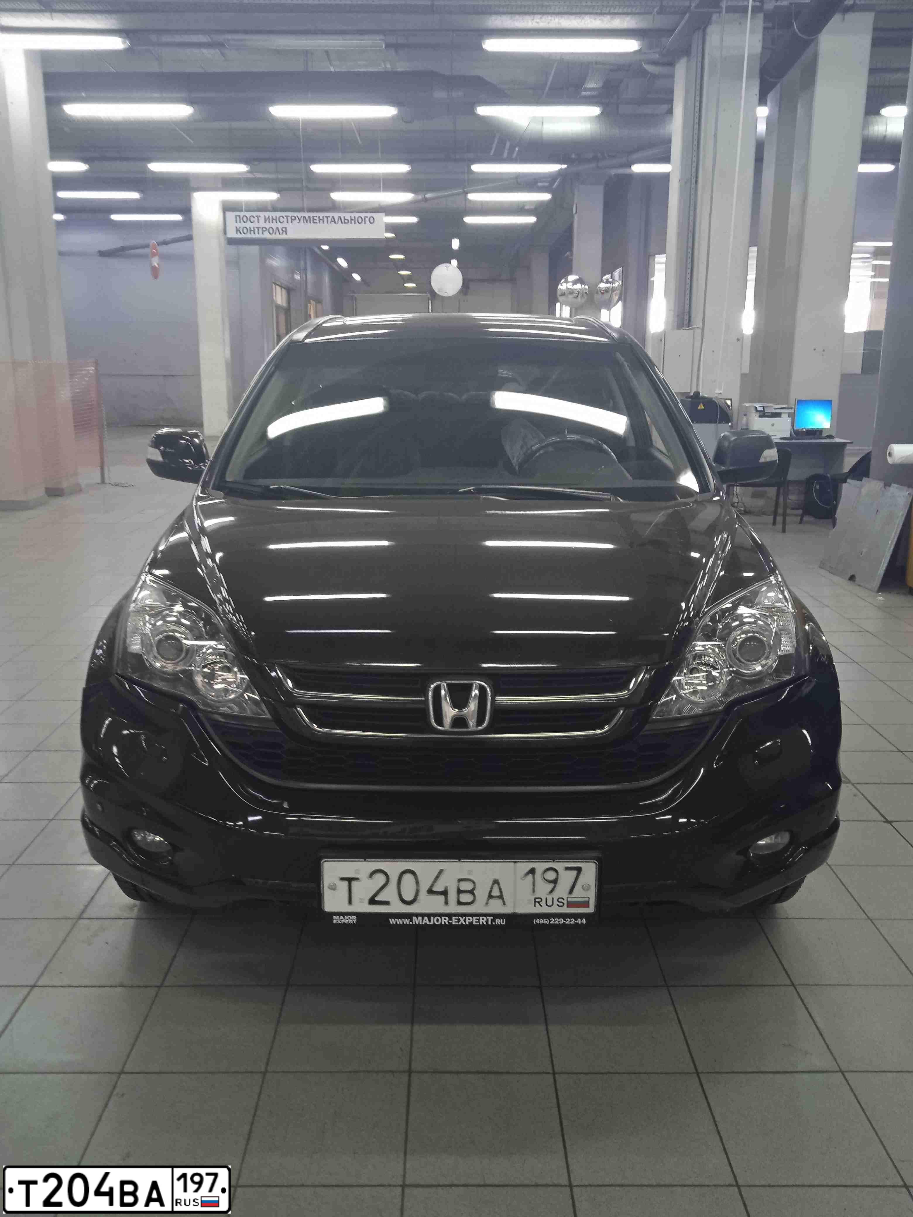 Фото автомобиля HONDA CR-V, 2010 — госномер У862ВК790. Цвет: ТЕМНО-КОРИЧНЕВЫЙ