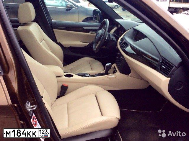 Фото автомобиля BMW X1, 2009 — госномер А333ТА93. Цвет: КОРИЧНЕВЫЙ