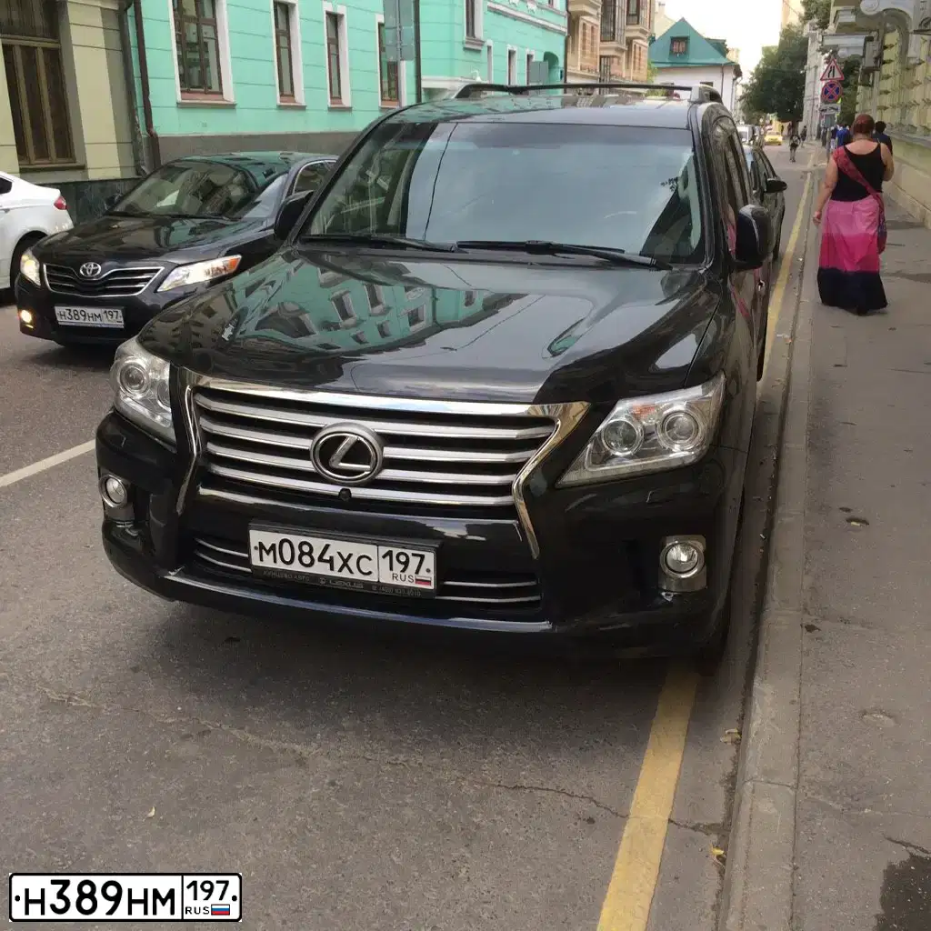 Фото автомобиля TOYOTA CAMRY, 2011 — госномер О486АМ134. Цвет: ЧЕРНЫЙ