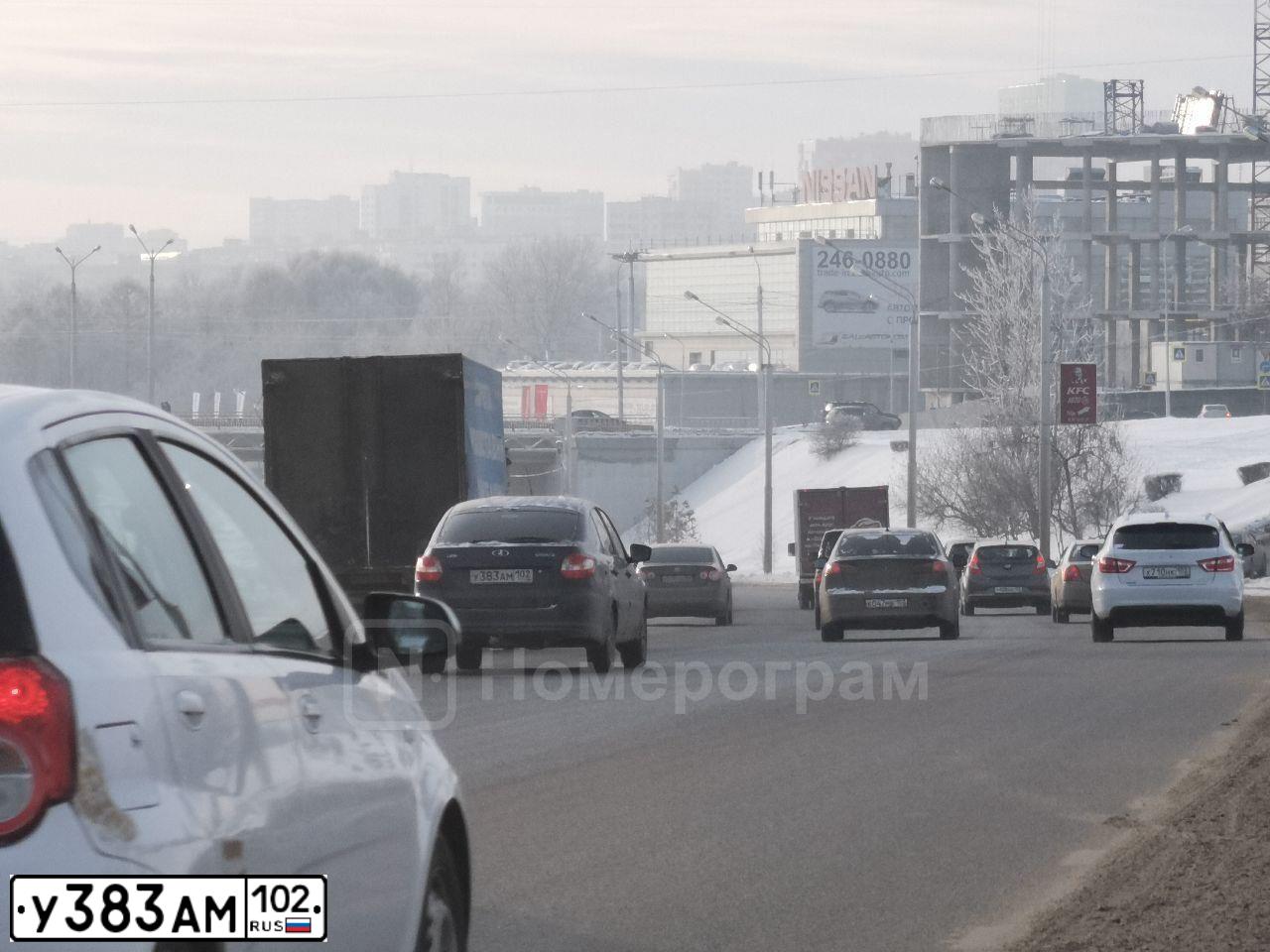 Фото автомобиля LADA 2191 GRANTA, 2016 — госномер У383АМ102. Цвет: СИНИЙ
