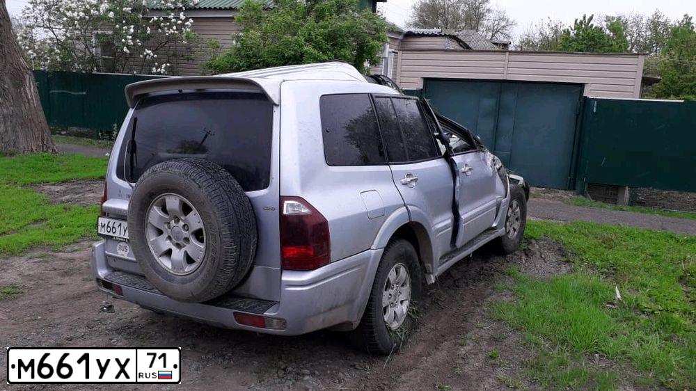 Фото автомобиля MITSUBISHI PAJERO, 2004 — госномер М661УХ71. Цвет: СЕРЕБРИСТЫЙ