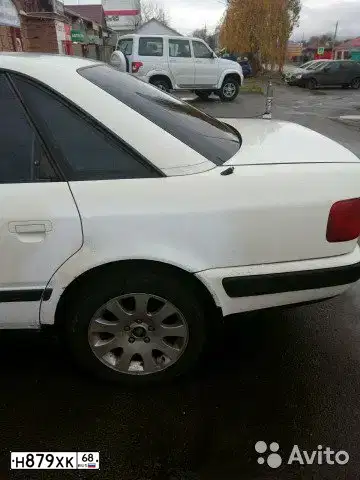 Фото автомобиля AUDI 100, 1991 — госномер Х287КЕ136. Цвет: Белый