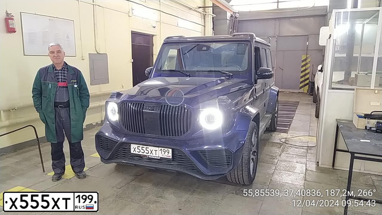 Фото автомобиля AUDI Q3, 2013 — госномер Х555ХТ199. Цвет: ЧЕРНЫЙ