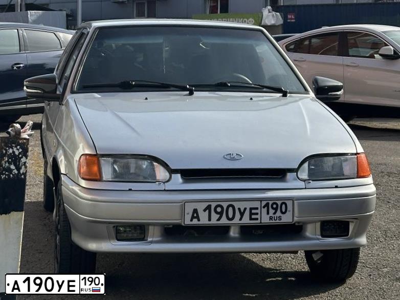 Фото автомобиля FORD FOCUS, 2008 — госномер А190УЕ190. Цвет: ФИОЛЕТОВЫЙ
