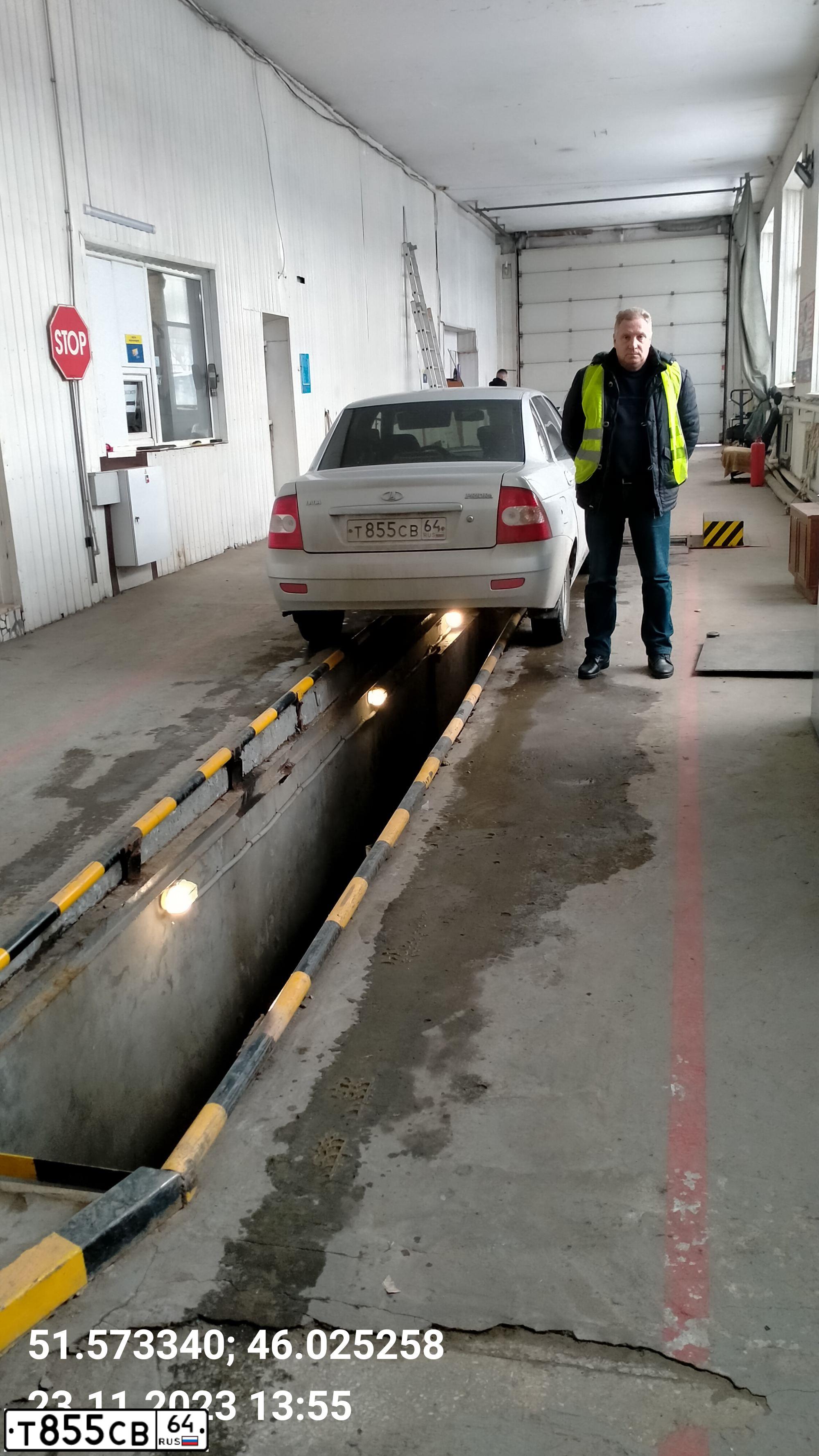 Фото автомобиля VAZ LАDА217030, 2013 — госномер Т855СВ64. Цвет: СВЕТЛО СЕРЕБРИСТЫЙ МЕТАЛЛ