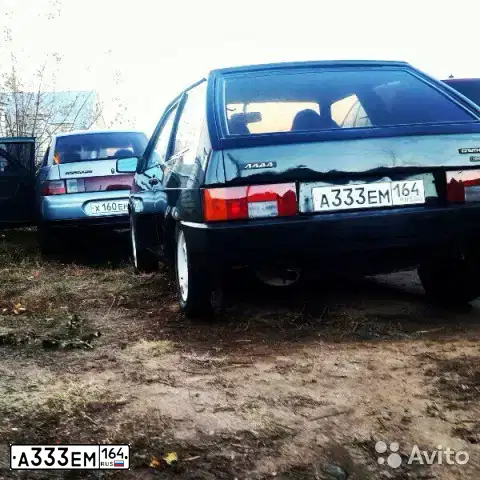 Фото автомобиля LADA 2108 SAMARA, 1996 — госномер Р092НА64. Цвет: ЧЕРНЫЙ