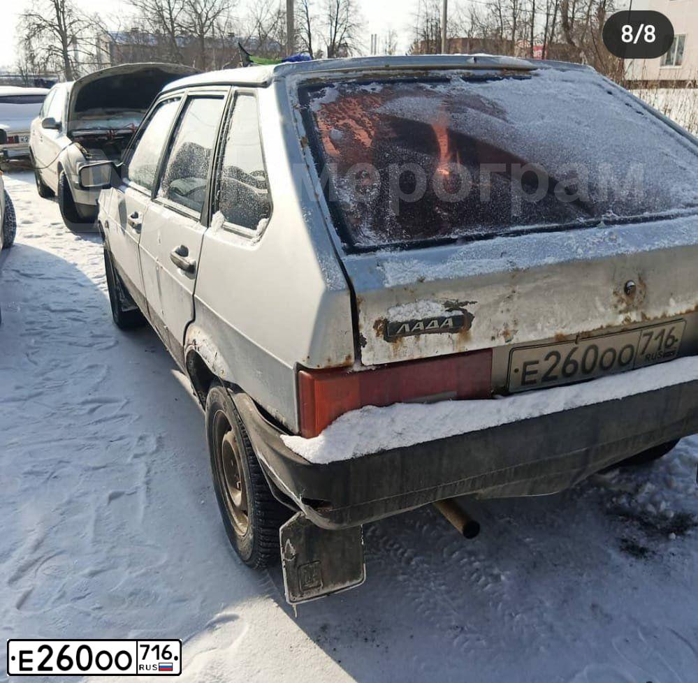 Фото автомобиля LADA 2109 SAMARA, 2002 — госномер Е260ОО716. Цвет: СВЕТЛО-СЕРЕБРИСТЫЙ МЕТАЛЛ