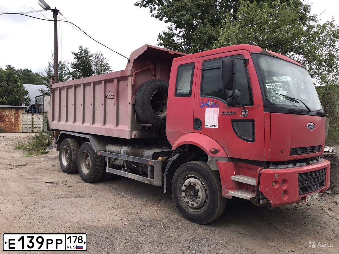 Фото автомобиля FORD CARGO, 2008 — госномер Т374СУ60. Цвет: Красный