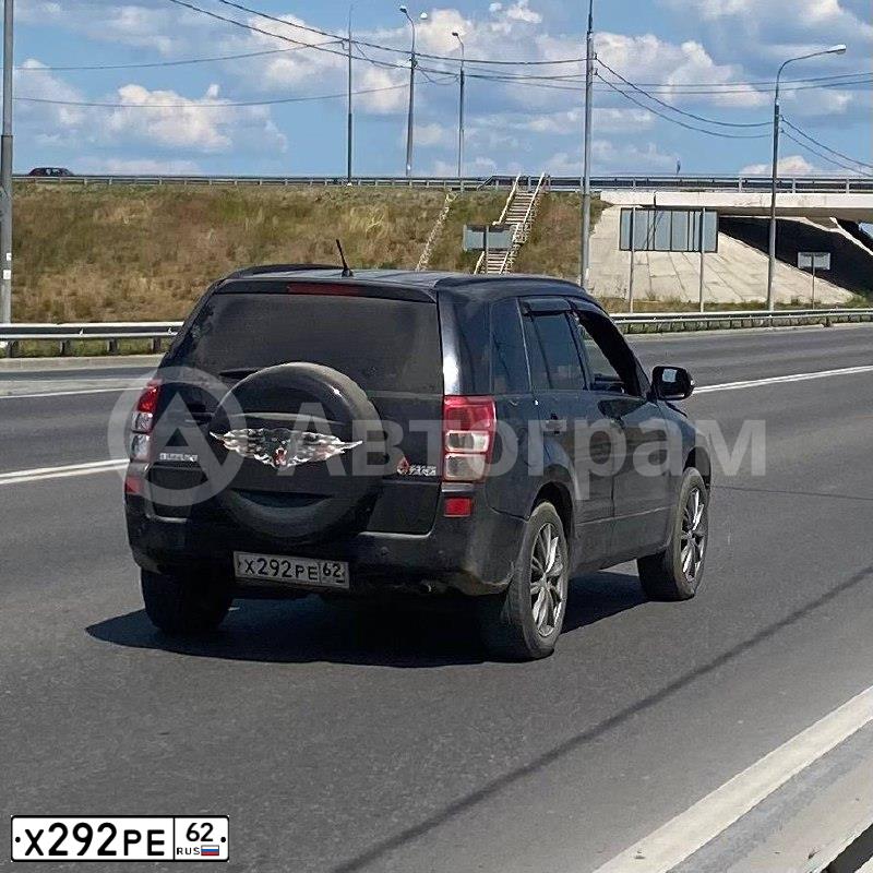 Фото автомобиля SUZUKI /GRAND/ VITARA, 2010 — госномер Х292РЕ62. Цвет: ЧЕРНЫЙ