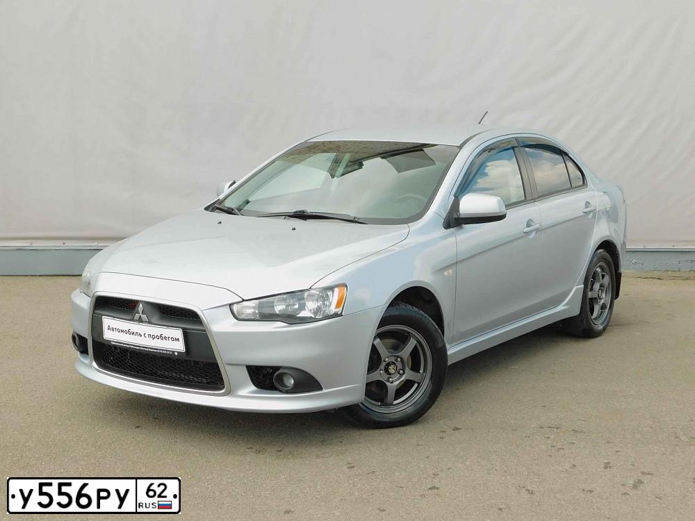 Фото автомобиля MITSUBISHI LANCER, 2013 — госномер С713АМ136. Цвет: СЕРЕБРИСТЫЙ