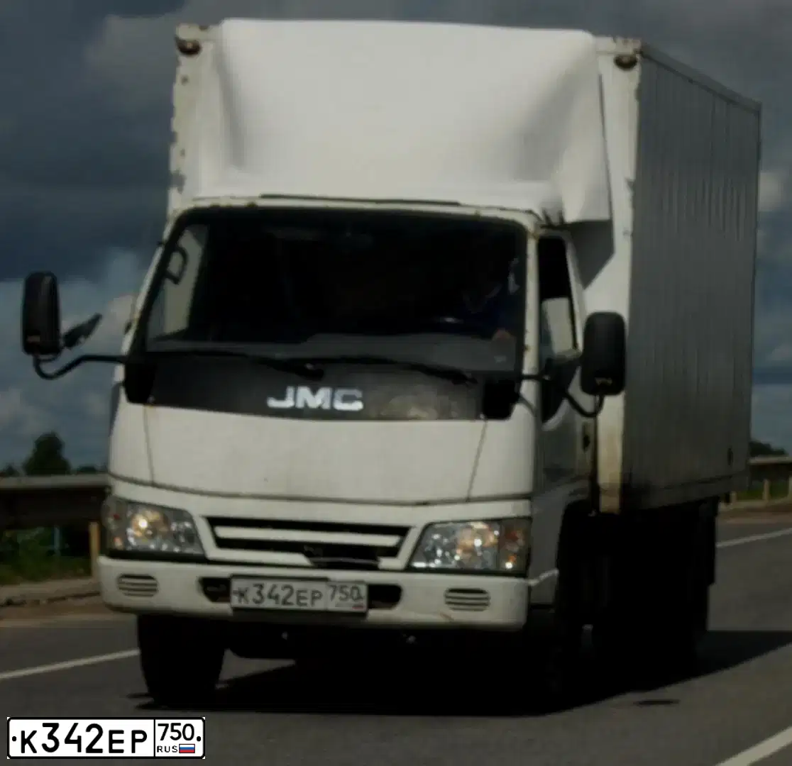 Фото автомобиля LANDWIND JIANGLING - JMC JMC CARRYING, 2007 — госномер Р546АХ57. Цвет: Белый