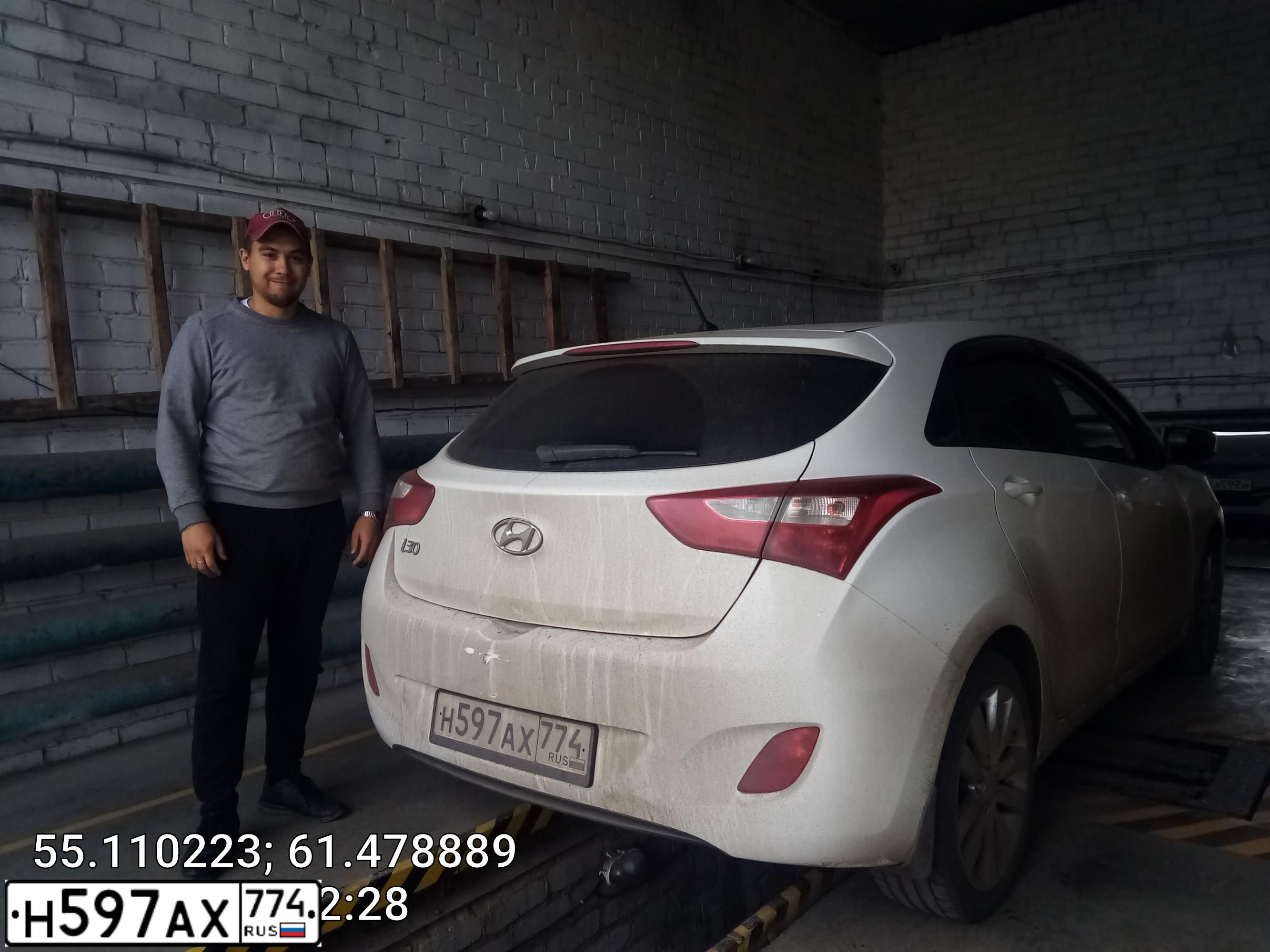 Фото автомобиля HYUNDAI I30, 2013 — госномер О261ВК774