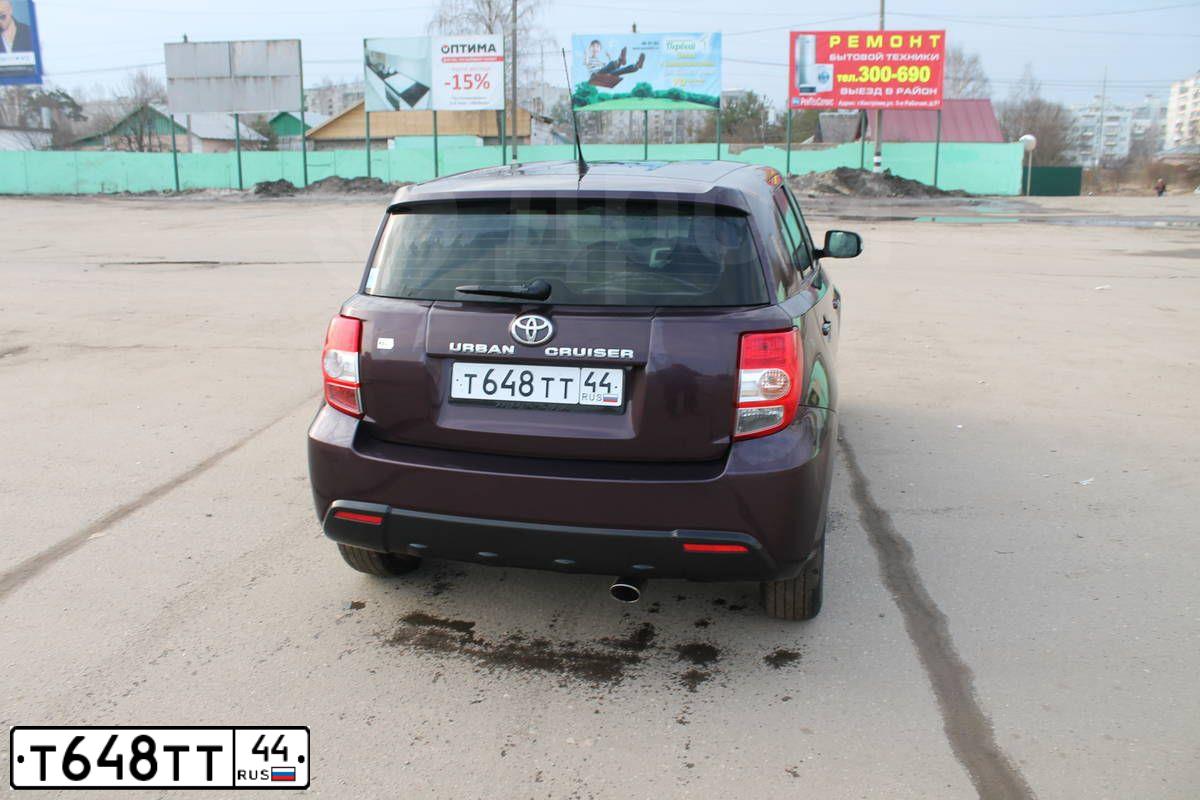Фото автомобиля TOYOTA URBAN CRUISER, 2009 — госномер Т648ТТ44. Цвет: ФИОЛЕТОВЫЙ