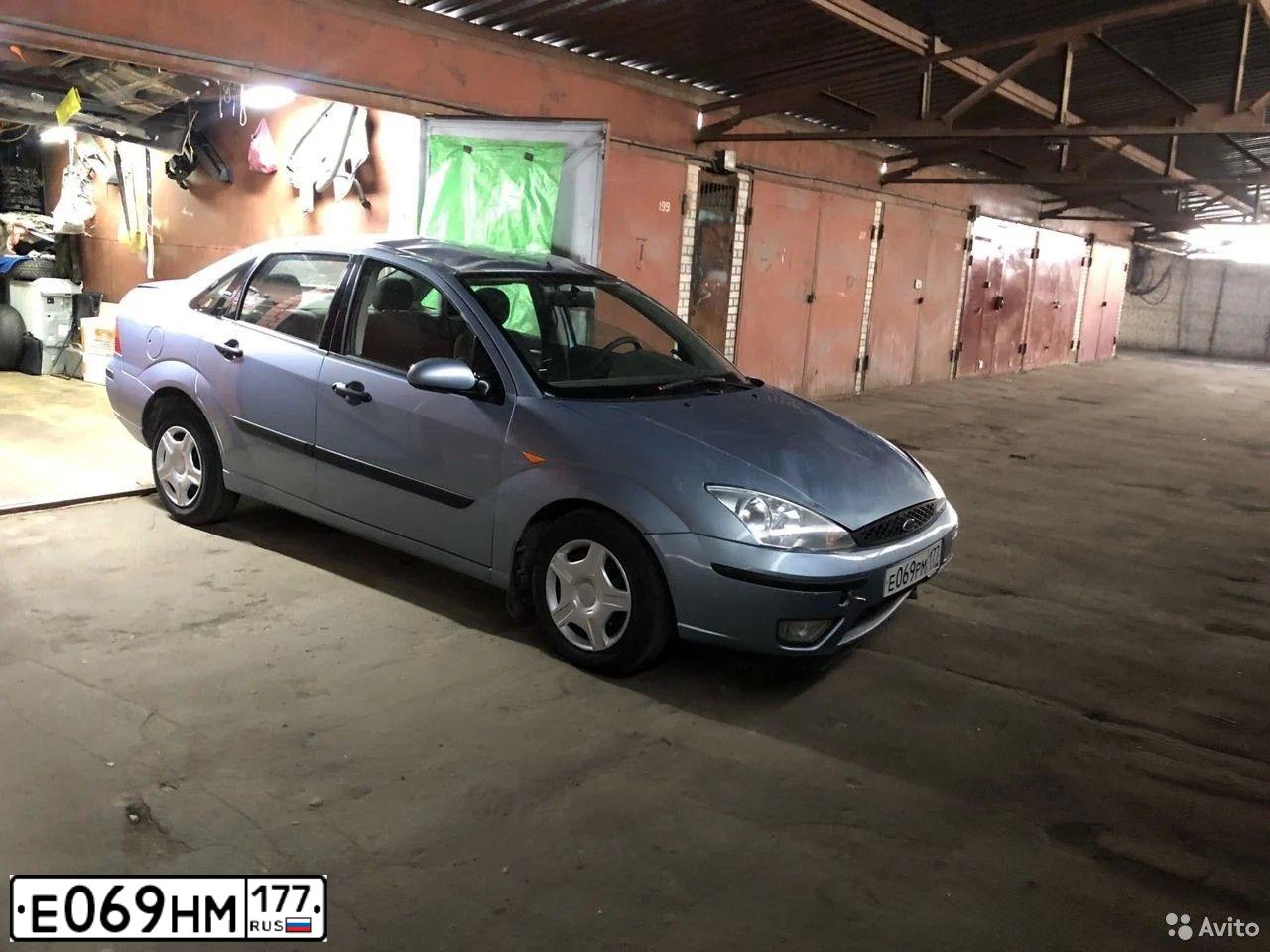 Фото автомобиля FORD FOCUS, 2006 — госномер В492КВ190. Цвет: СЕРЫЙ